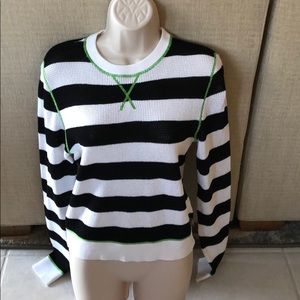 Burberry Sweater NWT Size Small Authentic